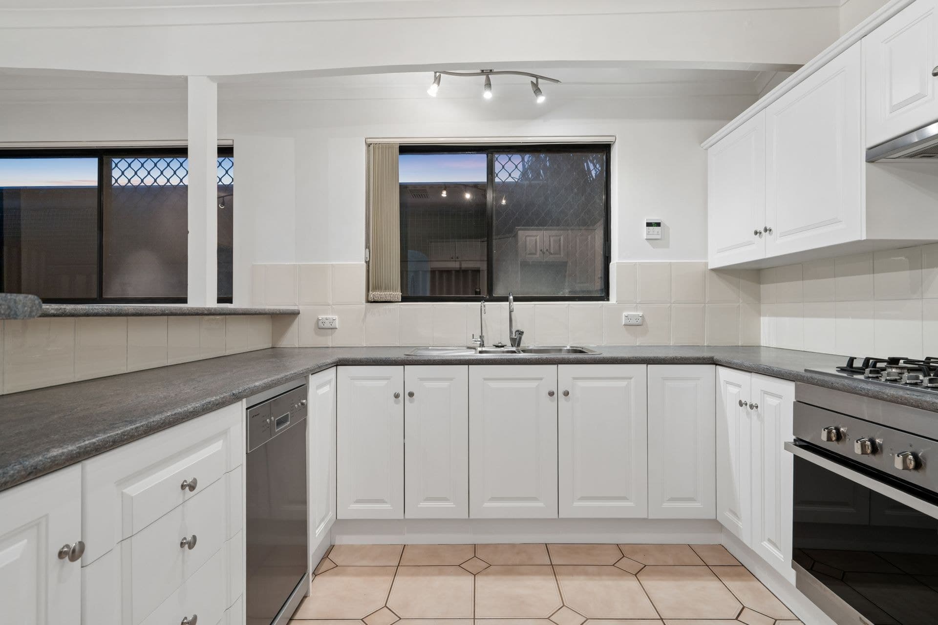 11 Fotheringham Road, North Haven, SA, 5018, North Haven - Thumbnail 7