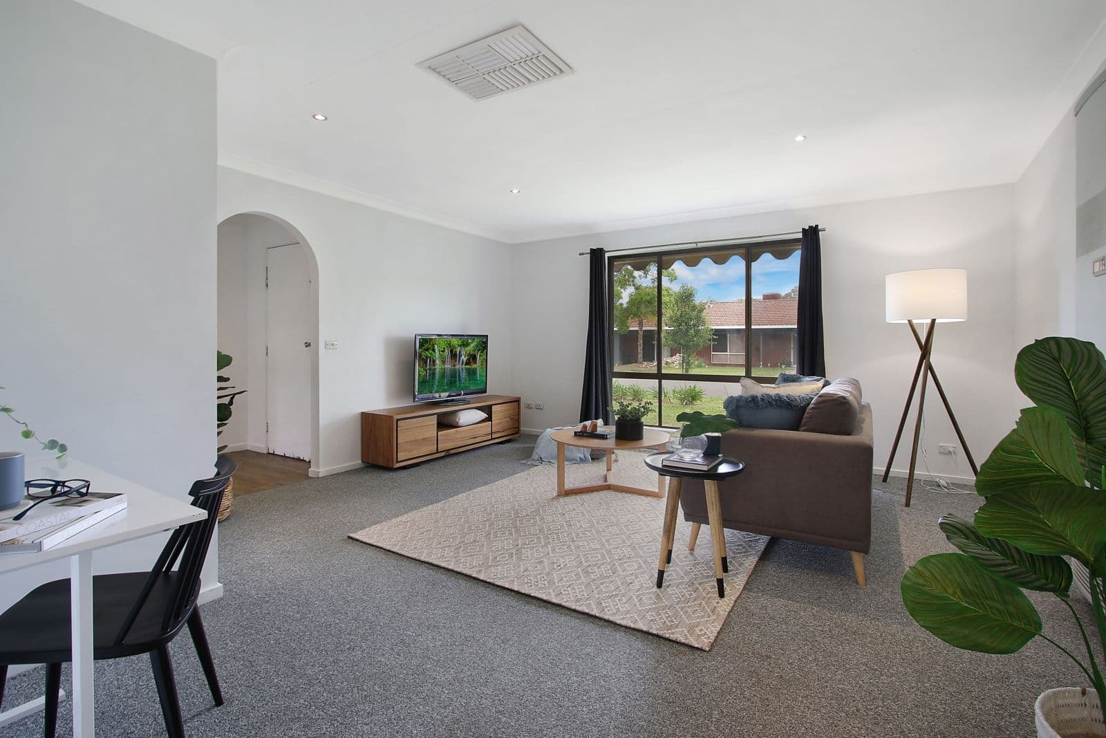2 Graetz Court, Lavington NSW 2641, Lavington - Image 1
