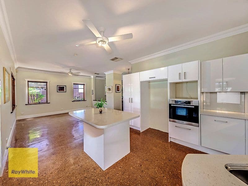 49 Colombo Street, Victoria Park WA 6100, Victoria Park - Thumbnail 5