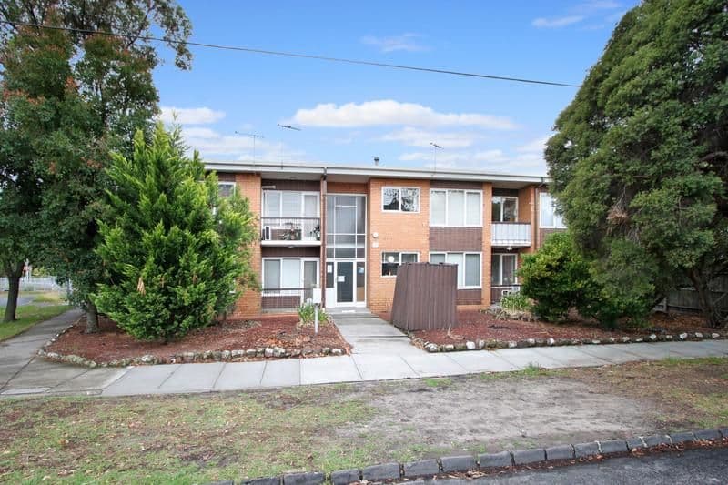 1 Rosstown Road, CARNEGIE VIC 3163, Carnegie - Image 1