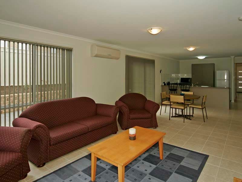 27 Antonio Street, HUNTFIELD HEIGHTS SA 5163, Huntfield Heights - Thumbnail 2