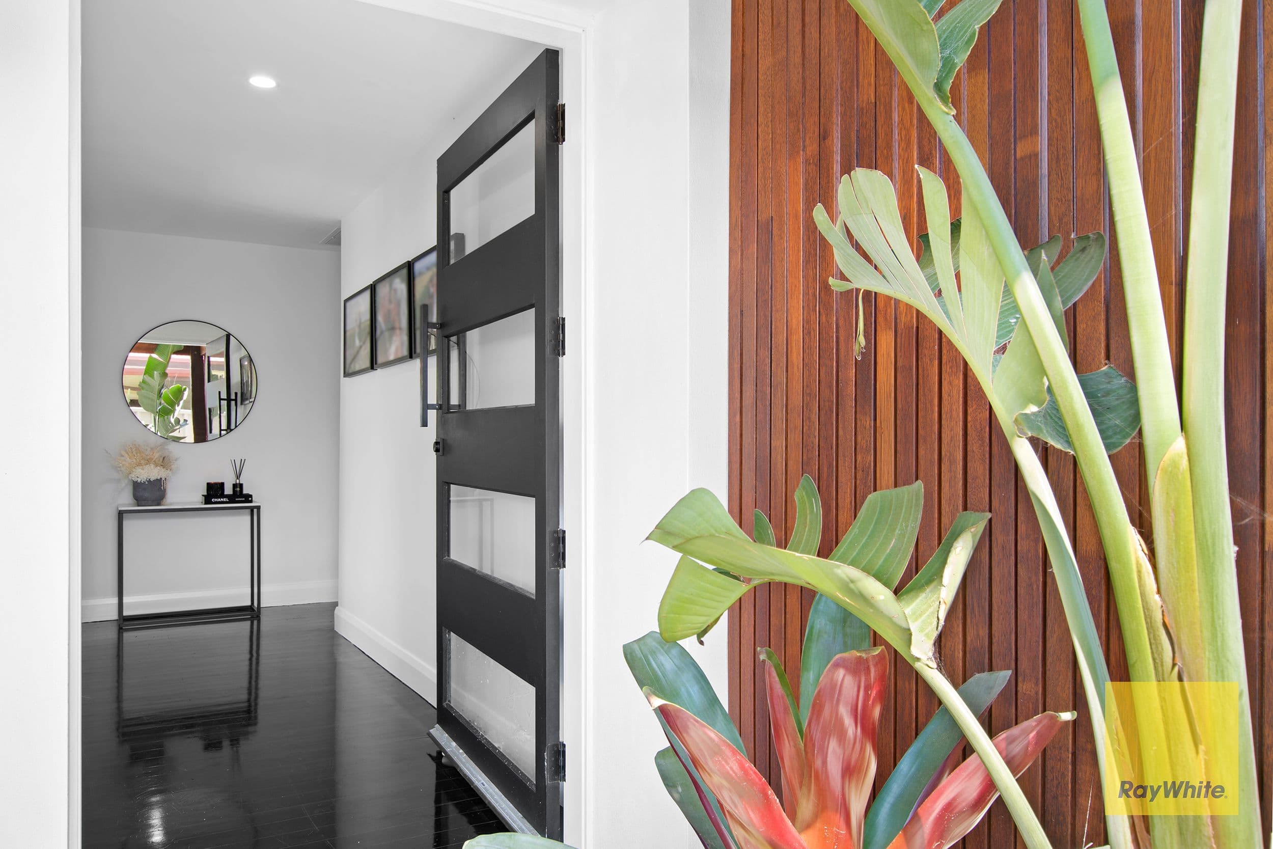 16 Alexandra Street, Umina Beach NSW 2257, Umina Beach - Thumbnail 3