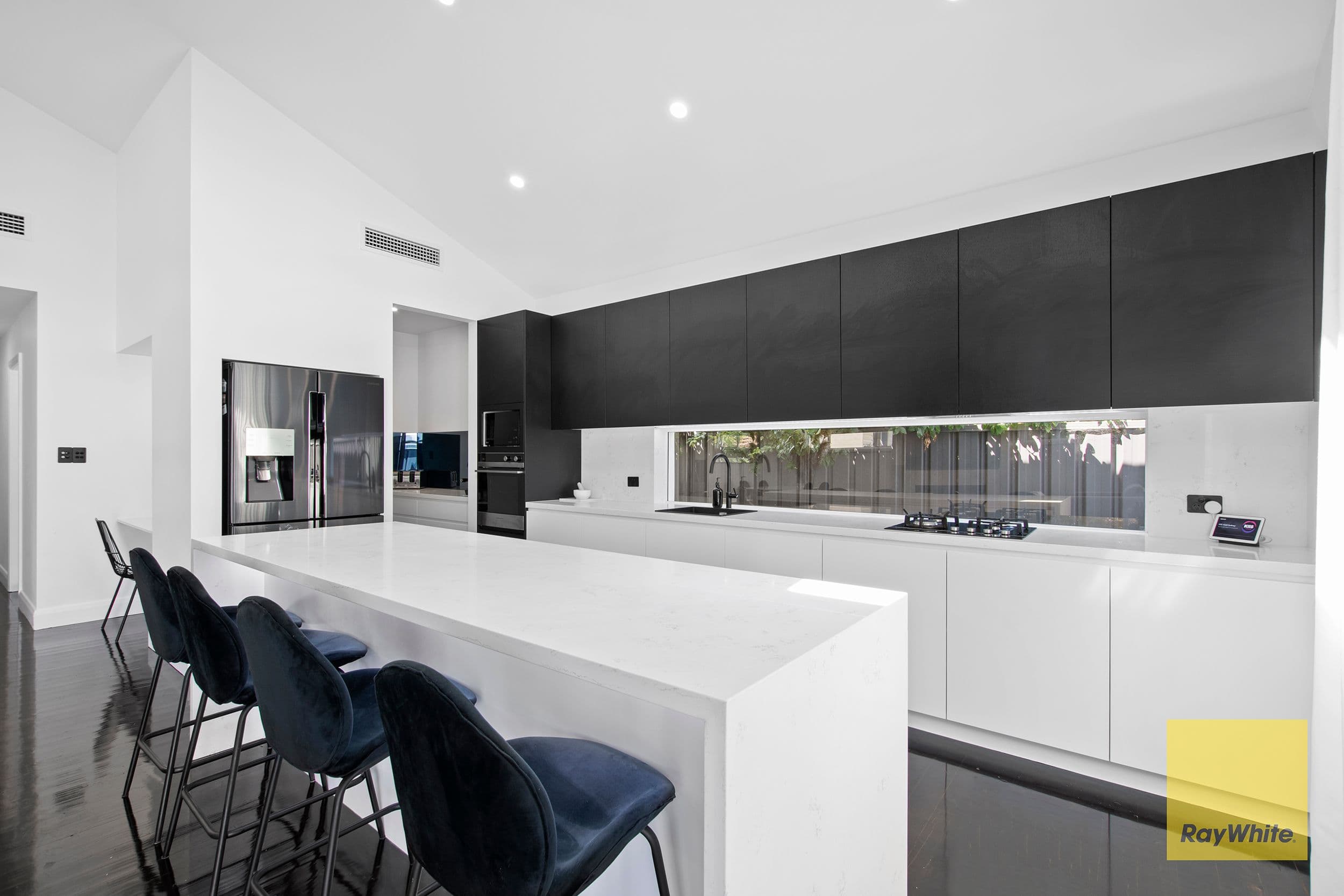 16 Alexandra Street, Umina Beach NSW 2257, Umina Beach - Thumbnail 5