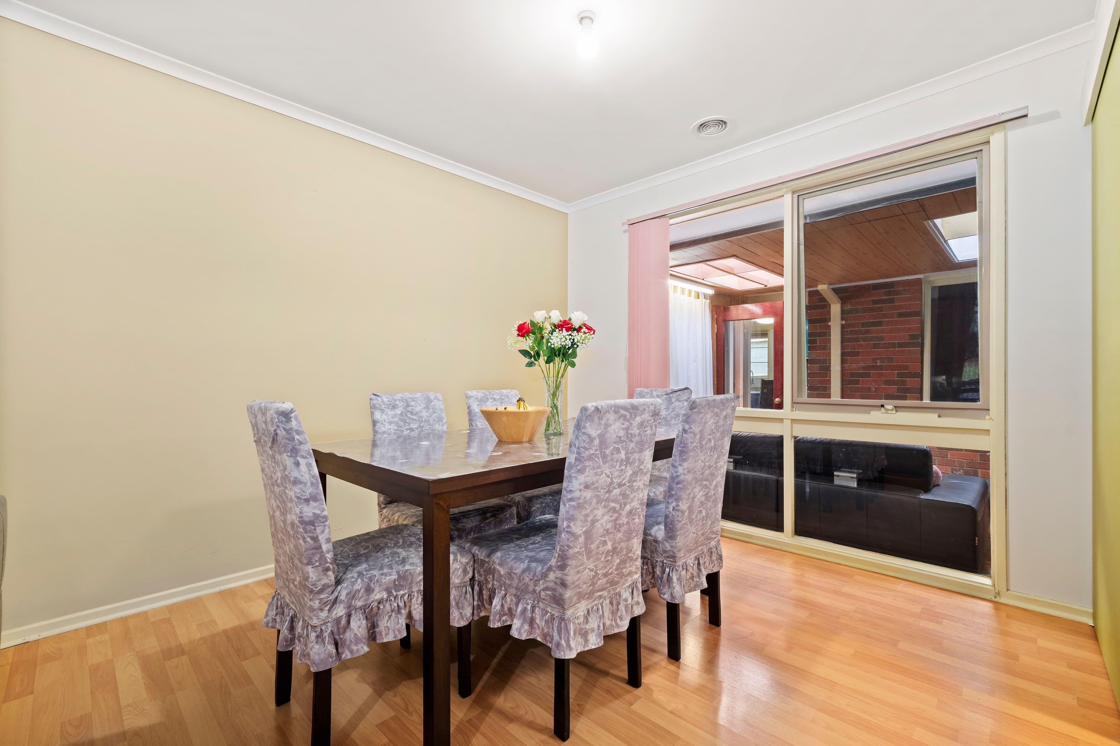 52 Golf Links Drive, Mill Park VIC 3082, Mill Park - Thumbnail 3