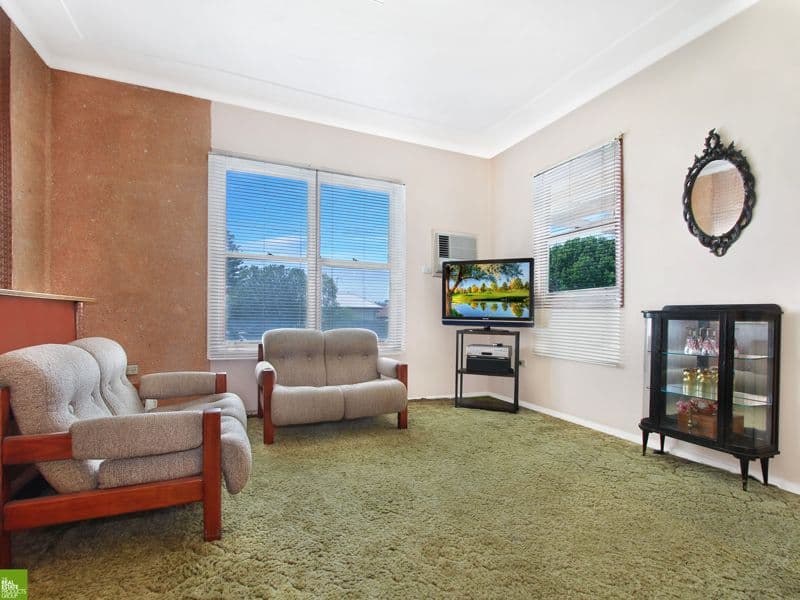 41 Farmborough Road, UNANDERRA NSW 2526, Unanderra - Image 1