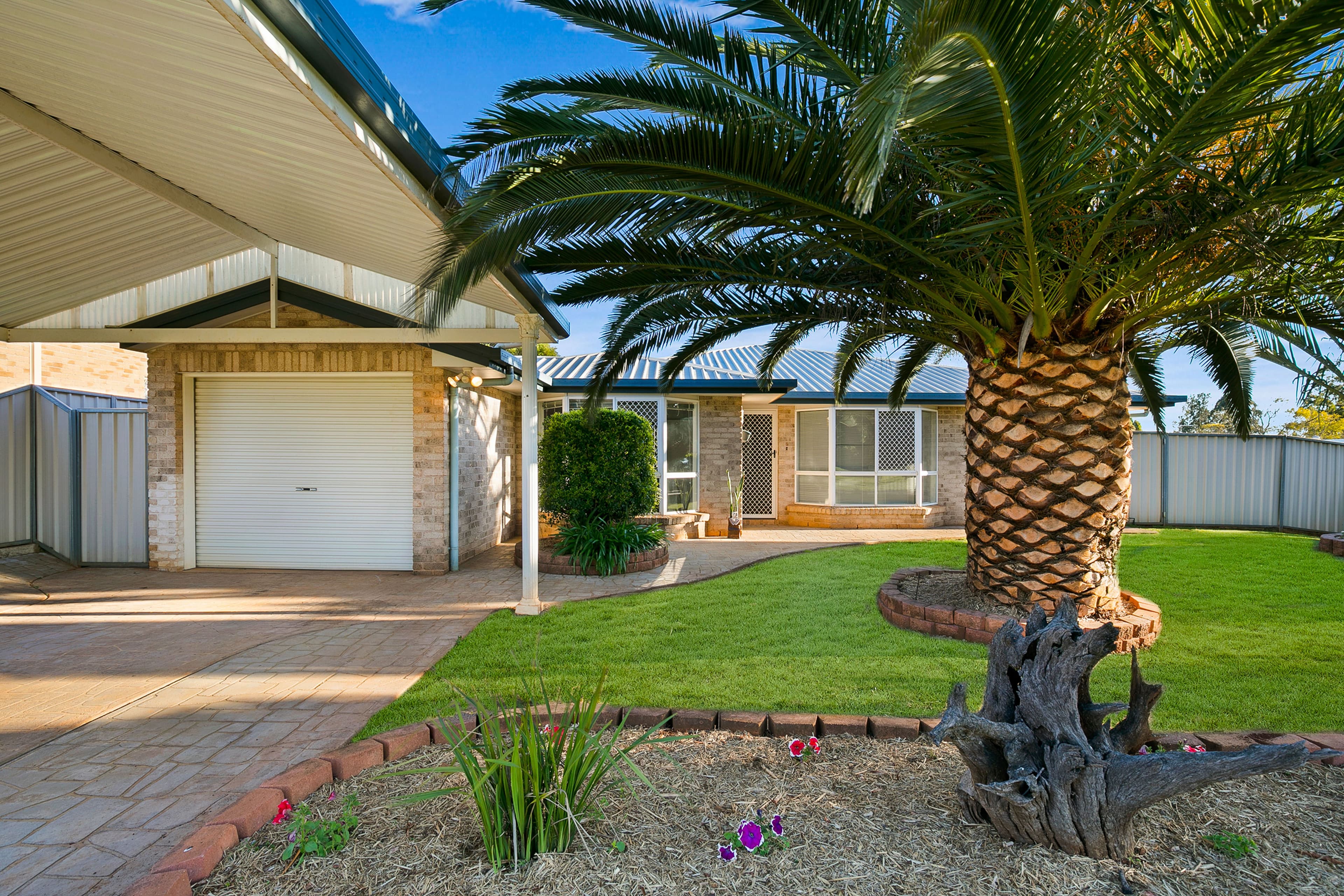 28 Strathconan Drive, Glenvale QLD 4350, Glenvale - Image 1