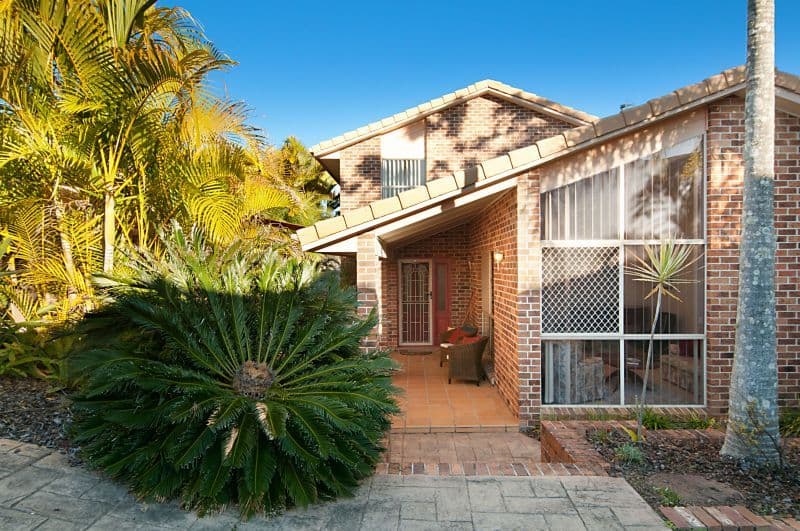 21 Crenshaw Court, PARKWOOD QLD 4214, Parkwood - Thumbnail 2