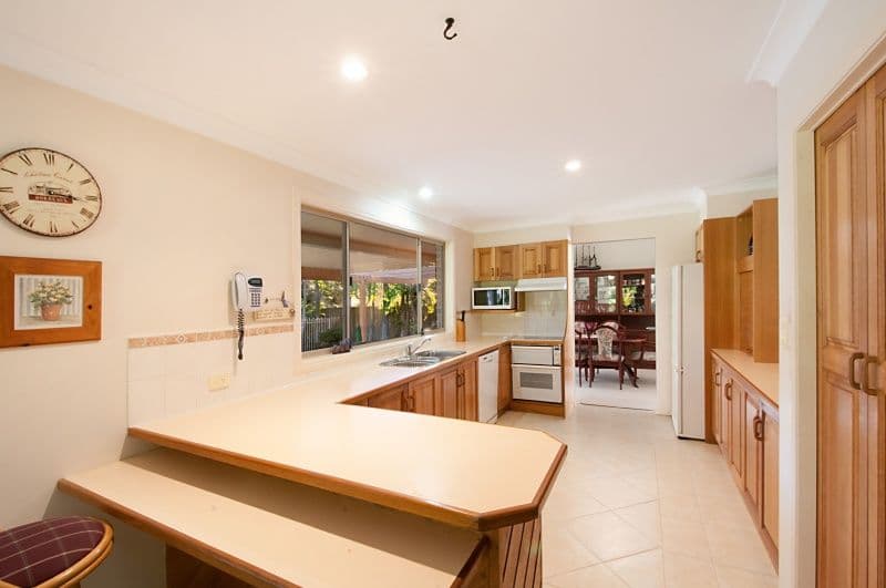 21 Crenshaw Court, PARKWOOD QLD 4214, Parkwood - Thumbnail 3