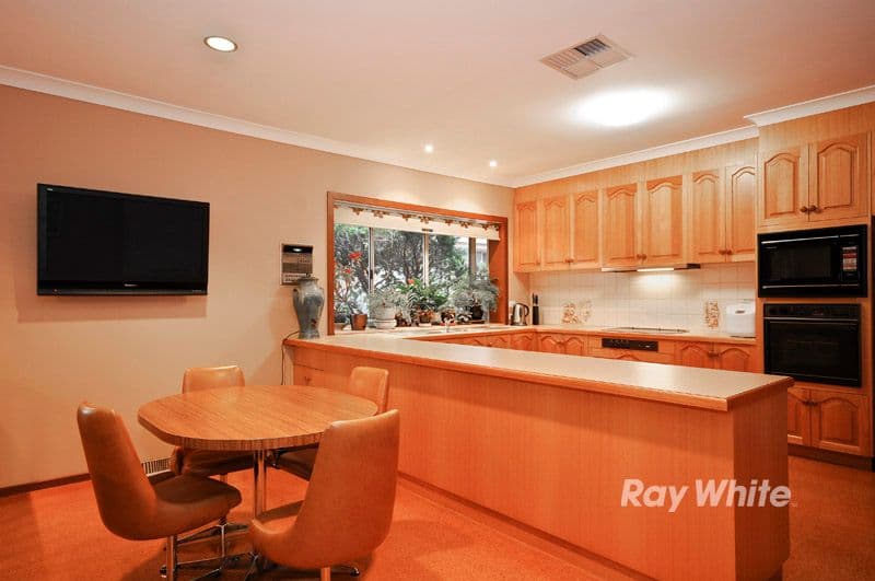 160 Argyle Way, WANTIRNA SOUTH VIC 3152, Wantirna South - Thumbnail 3