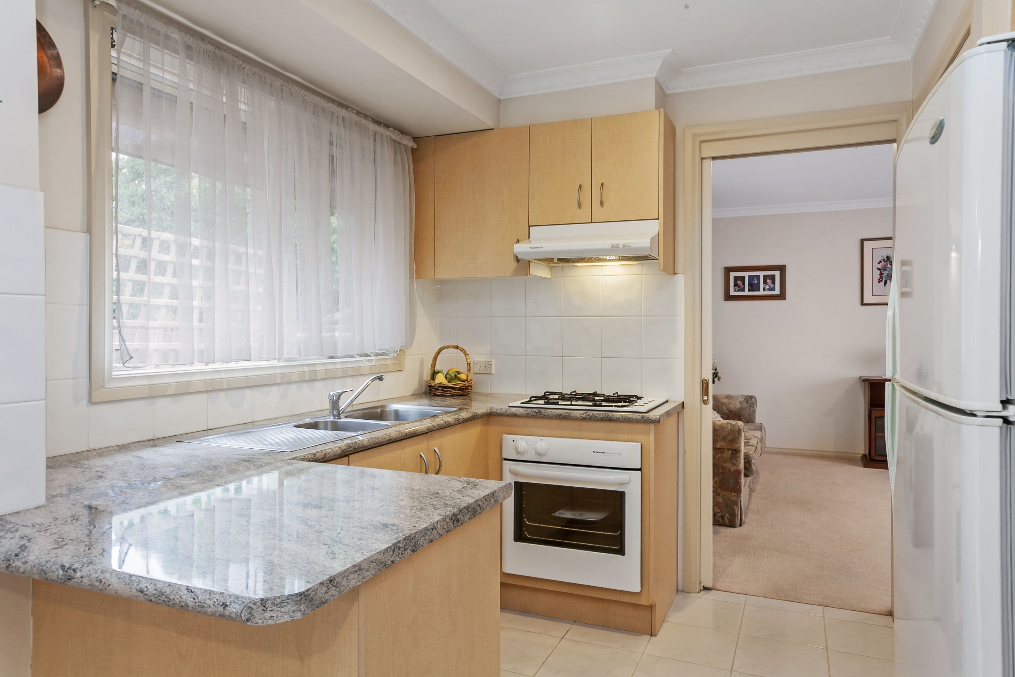 90 Purinuan Road, Reservoir VIC 3073, Reservoir - Thumbnail 4