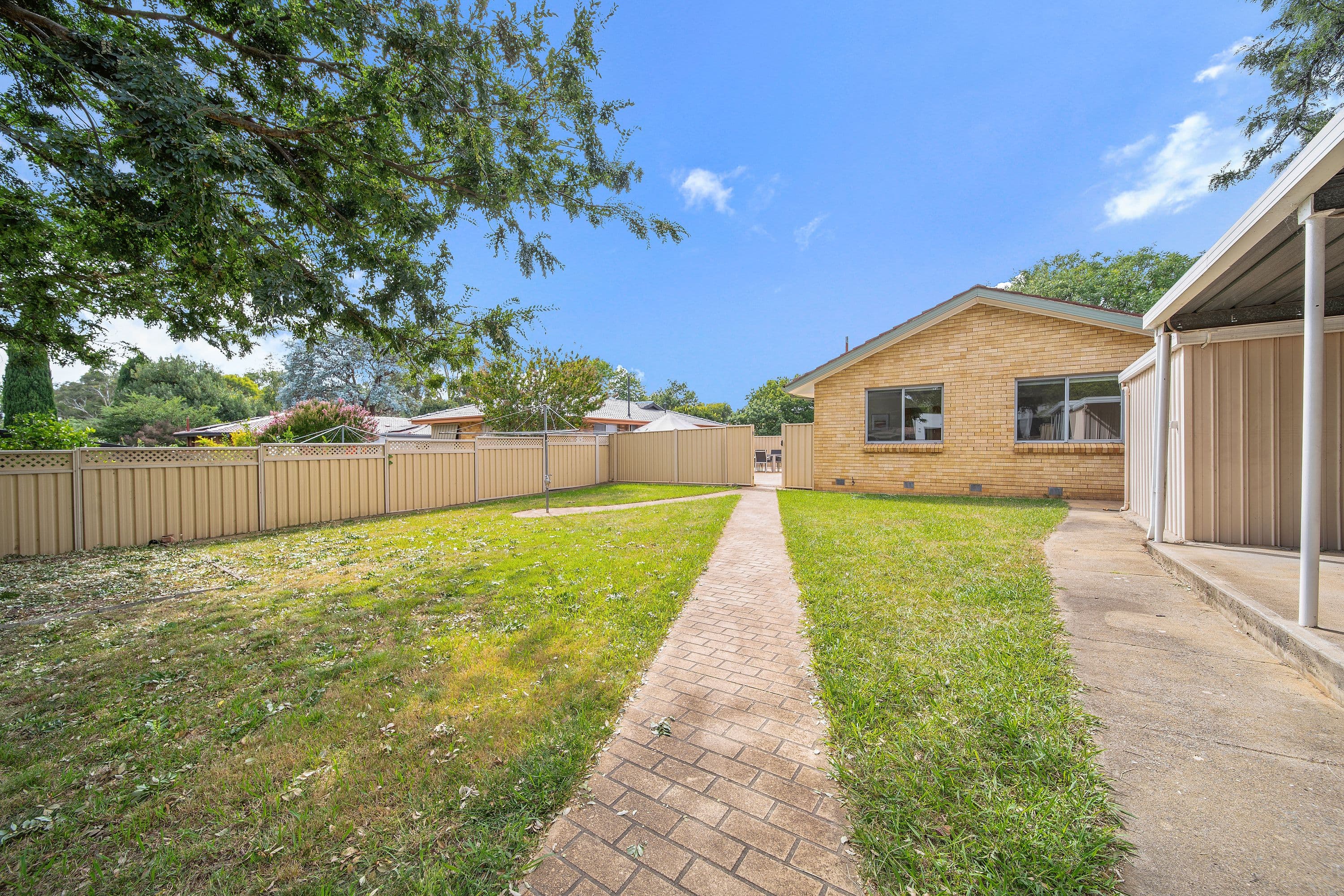 30 Colebatch Place, Curtin ACT 2605, Curtin - Thumbnail 2