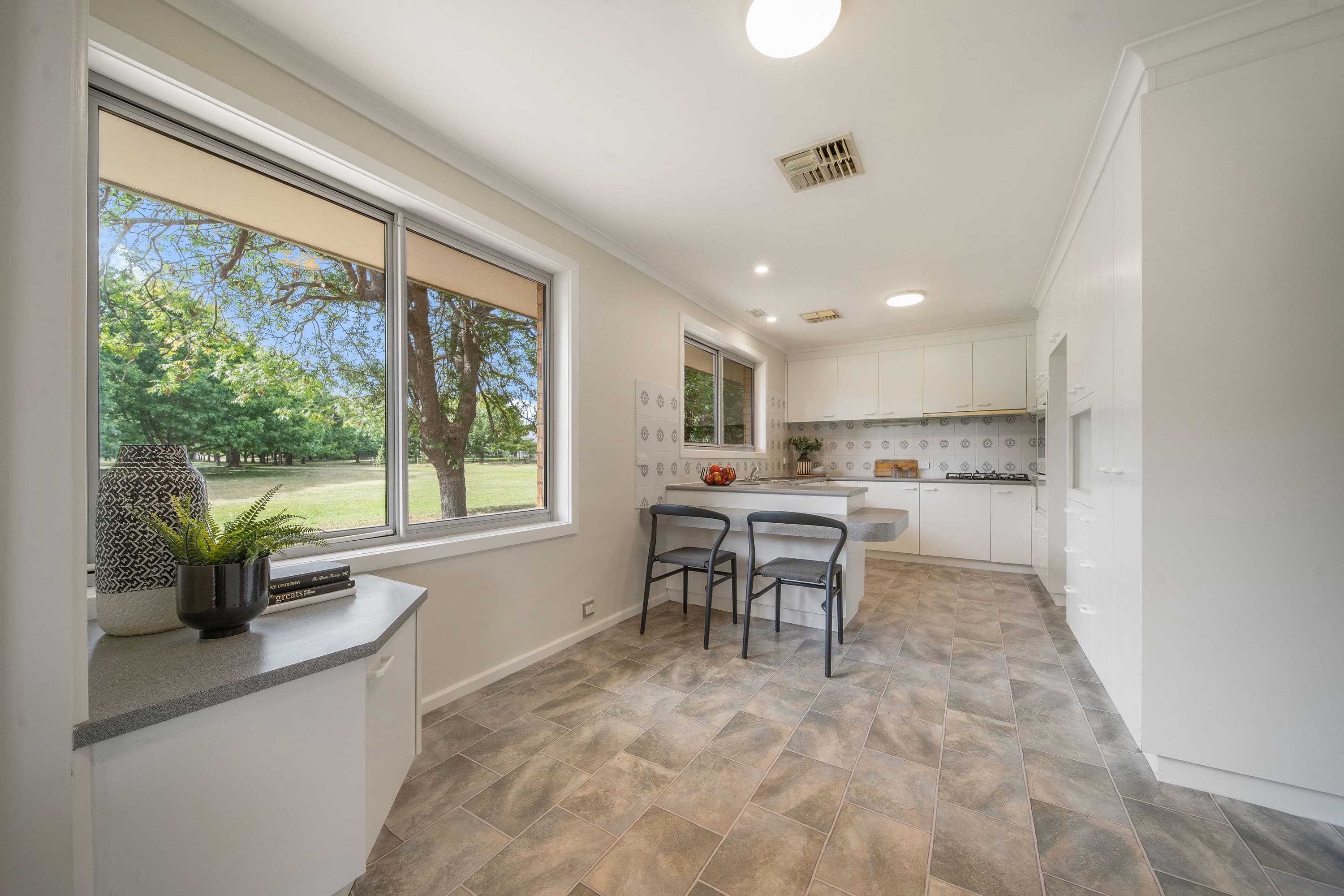 30 Colebatch Place, Curtin ACT 2605, Curtin - Thumbnail 7