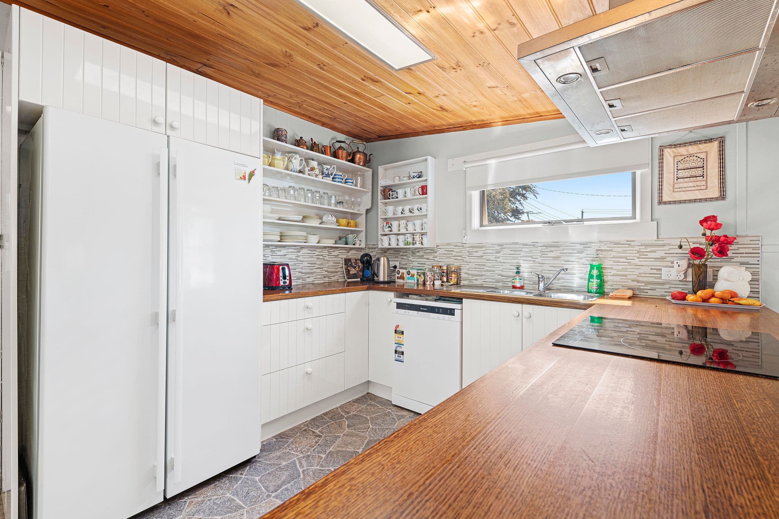 42 Ebden Street, Heathcote VIC 3523, Heathcote - Thumbnail 5