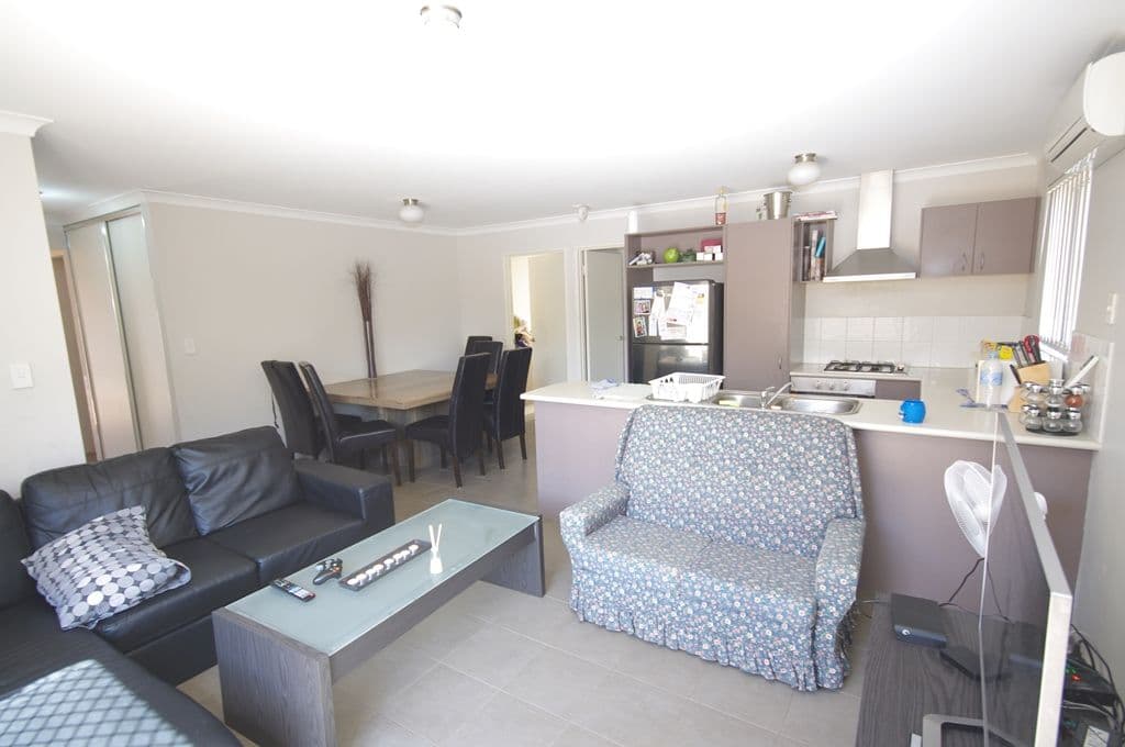 26b Emsworth Way, BALGA WA 6061, Balga - Thumbnail 3