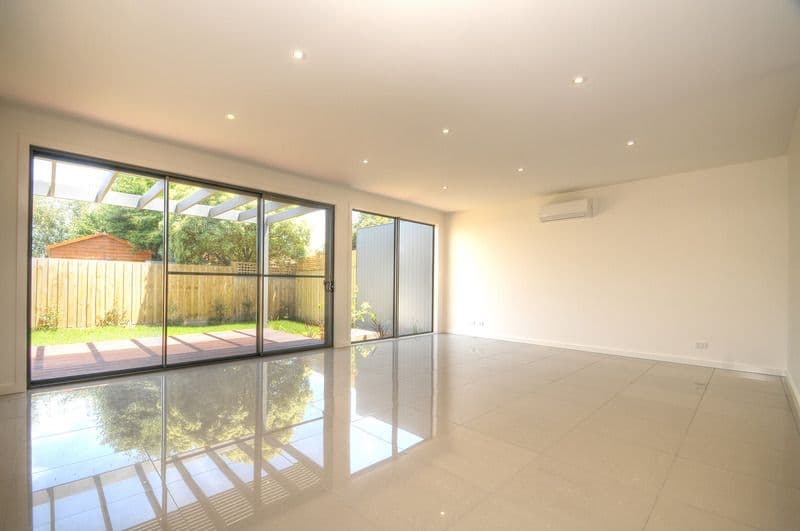 1A  Darvall Court, CHELTENHAM VIC 3192, Cheltenham - Thumbnail 5