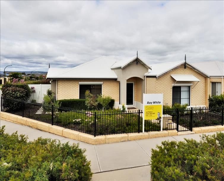 78 Neary Boulevard, AVELEY WA 6069, Aveley - Thumbnail 3