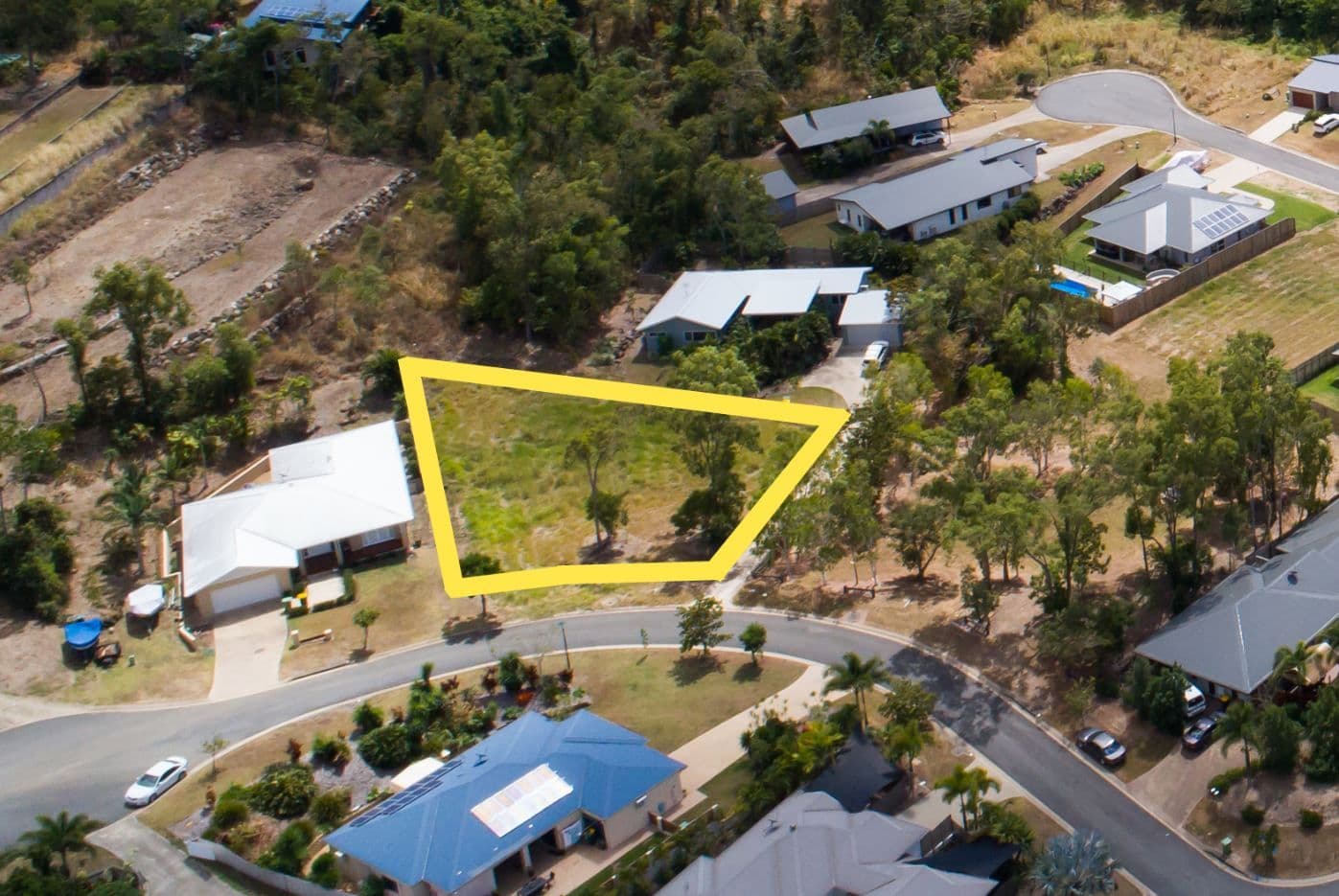 10 Rainbow Place, Jubilee Pocket QLD 4802, Jubilee Pocket - Thumbnail 2