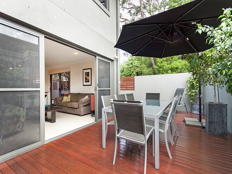 51 Frank Street, NORMAN PARK QLD 4170, Norman Park - Thumbnail 3