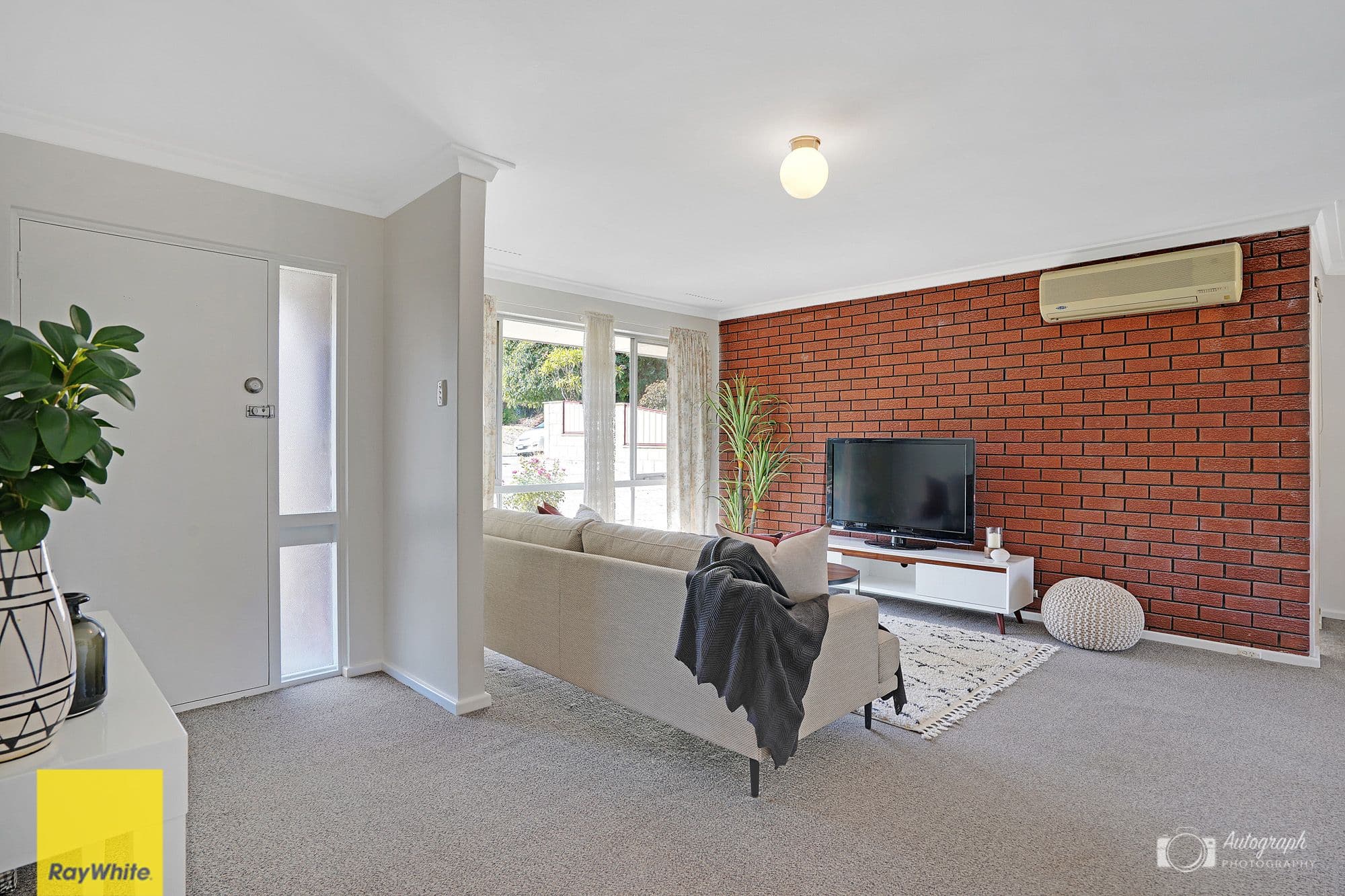 22 Colne Way, Girrawheen WA 6064, Girrawheen - Thumbnail 3