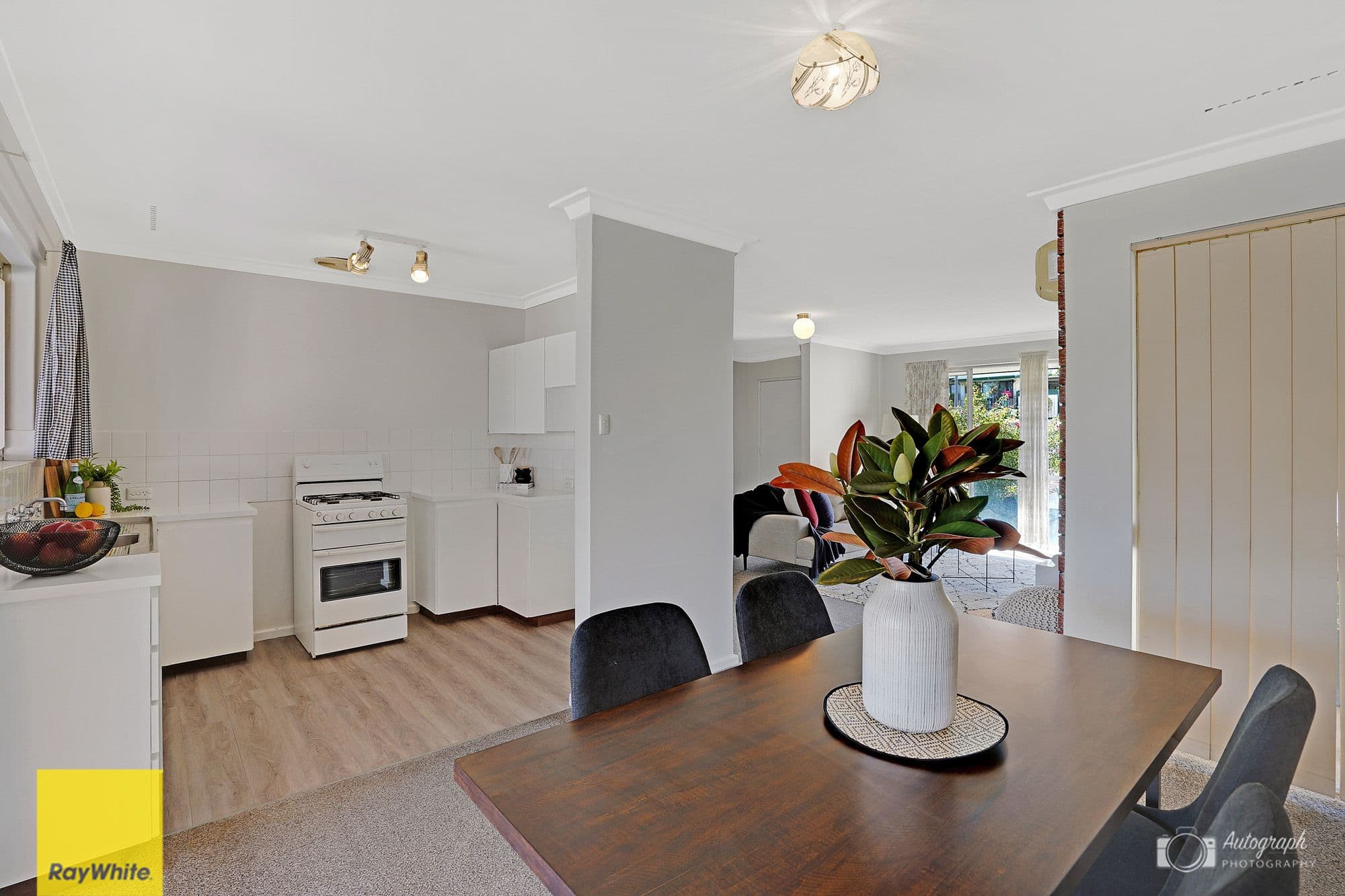 22 Colne Way, Girrawheen WA 6064, Girrawheen - Thumbnail 7