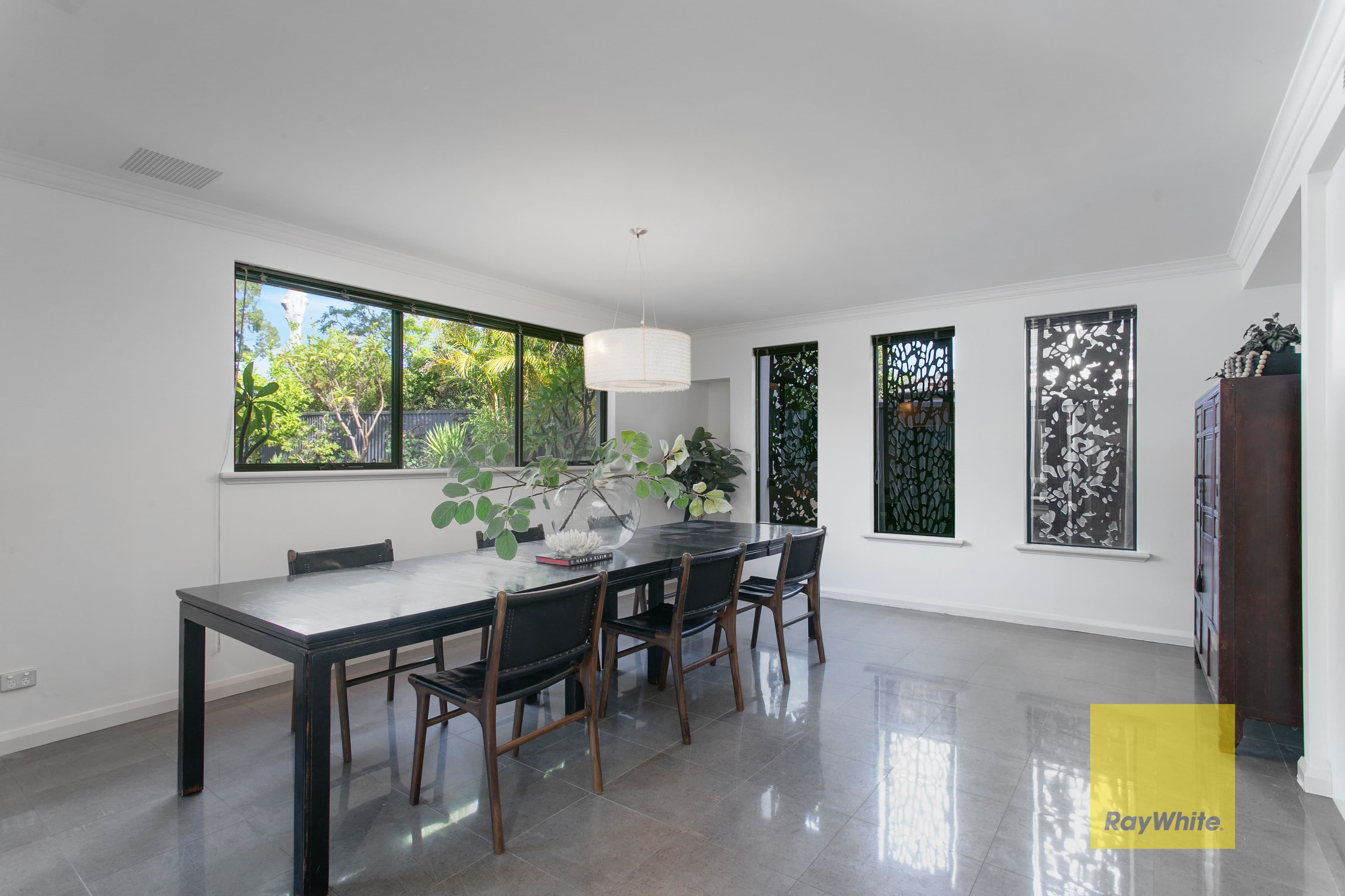 33 Erneton Street, Newmarket - Thumbnail 7