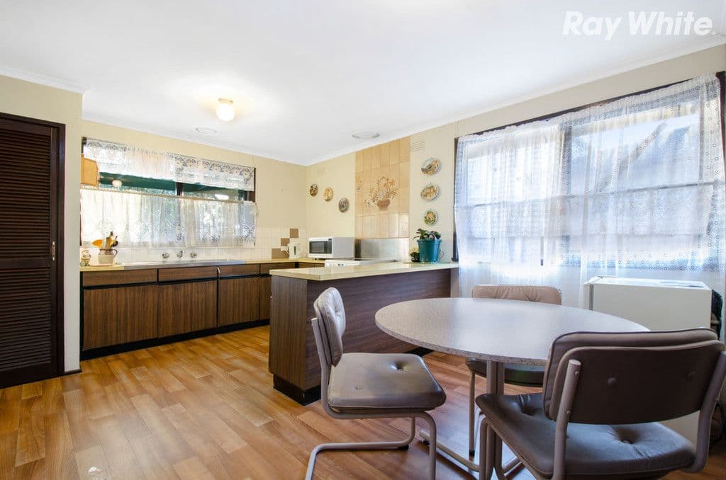 12 Holme Road, Ferntree Gully VIC 3156, Ferntree Gully - Thumbnail 2