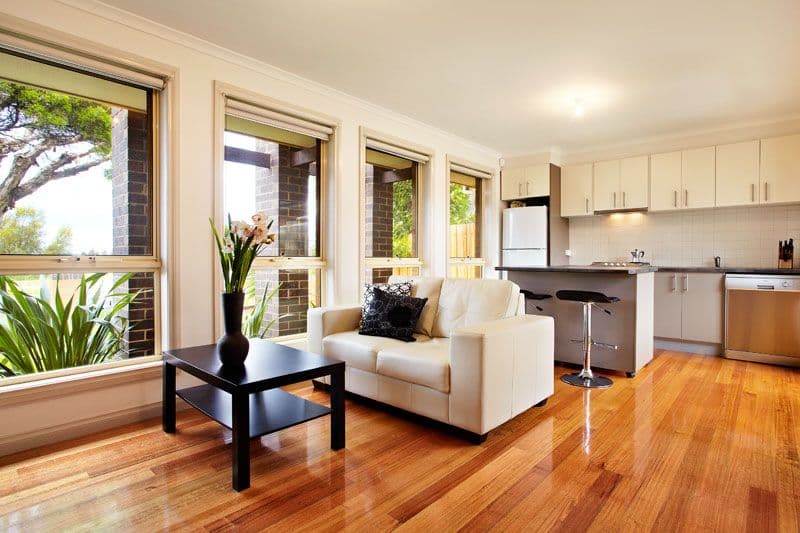 30 Heyington Avenue, THOMASTOWN VIC 3074, Thomastown - Thumbnail 2