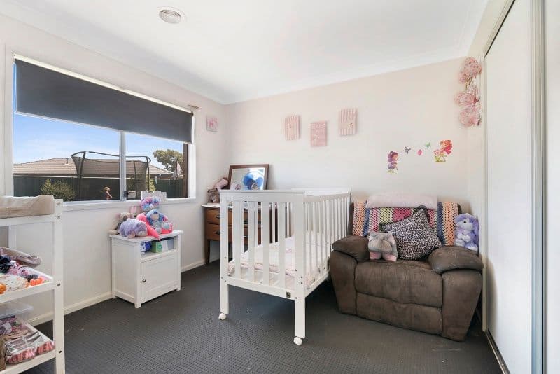 24 Caulfield Drive, Ascot VIC 3551, Ascot - Thumbnail 7
