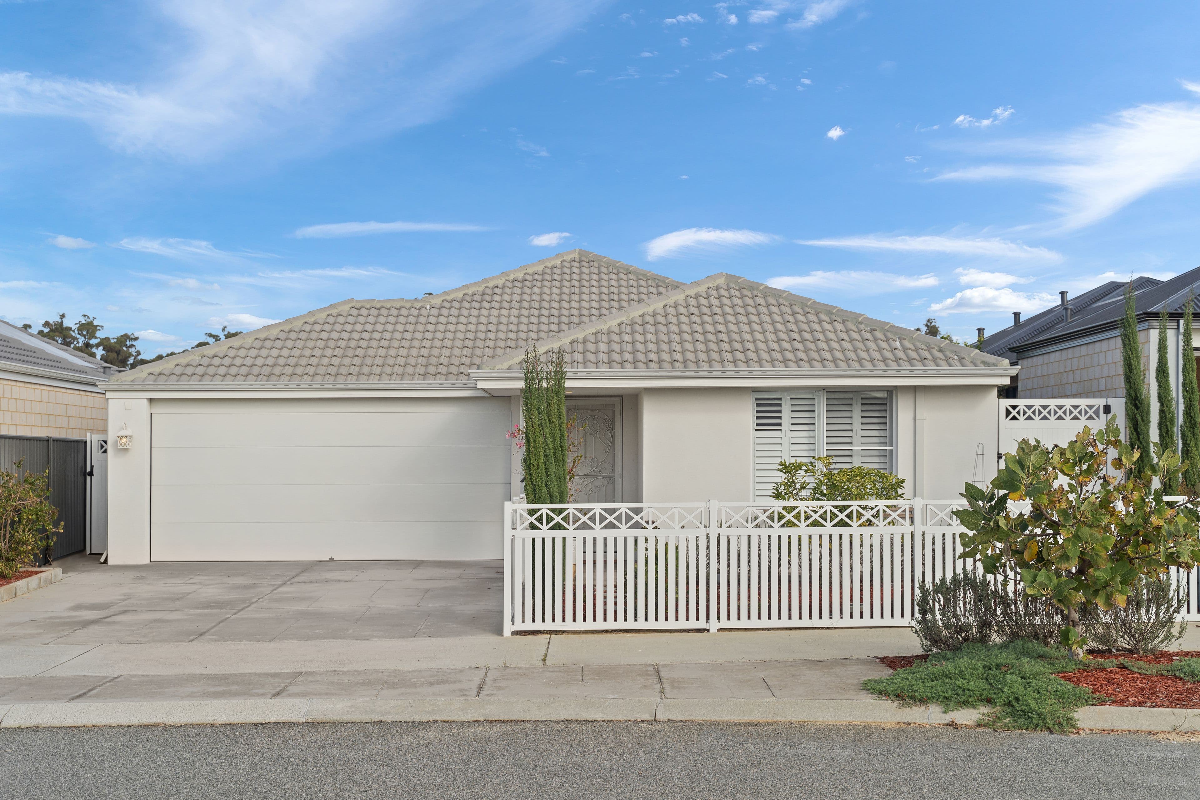 8 Bloomfield Parkway, Baldivis WA 6171, Baldivis - Thumbnail 2