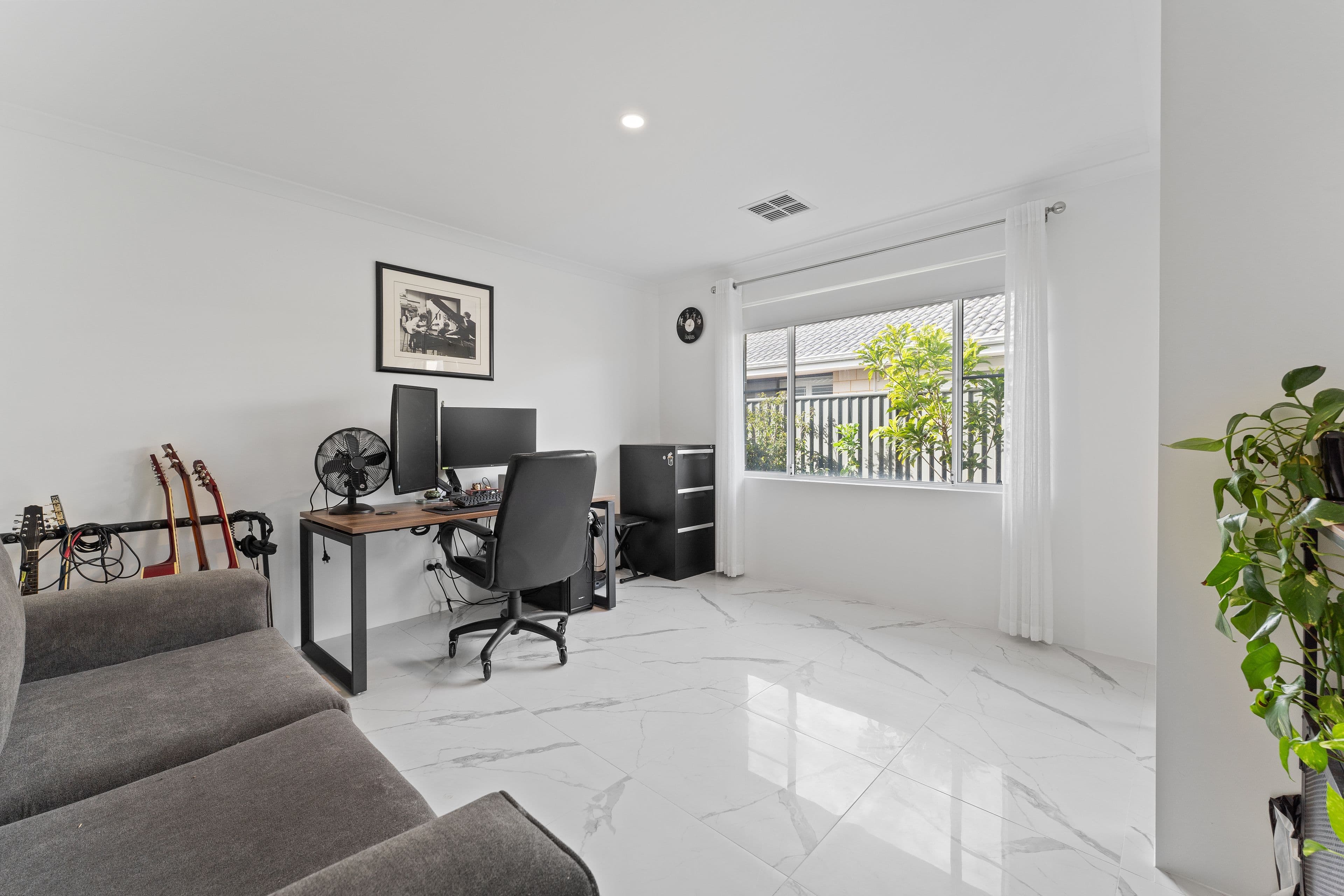8 Bloomfield Parkway, Baldivis WA 6171, Baldivis - Thumbnail 5