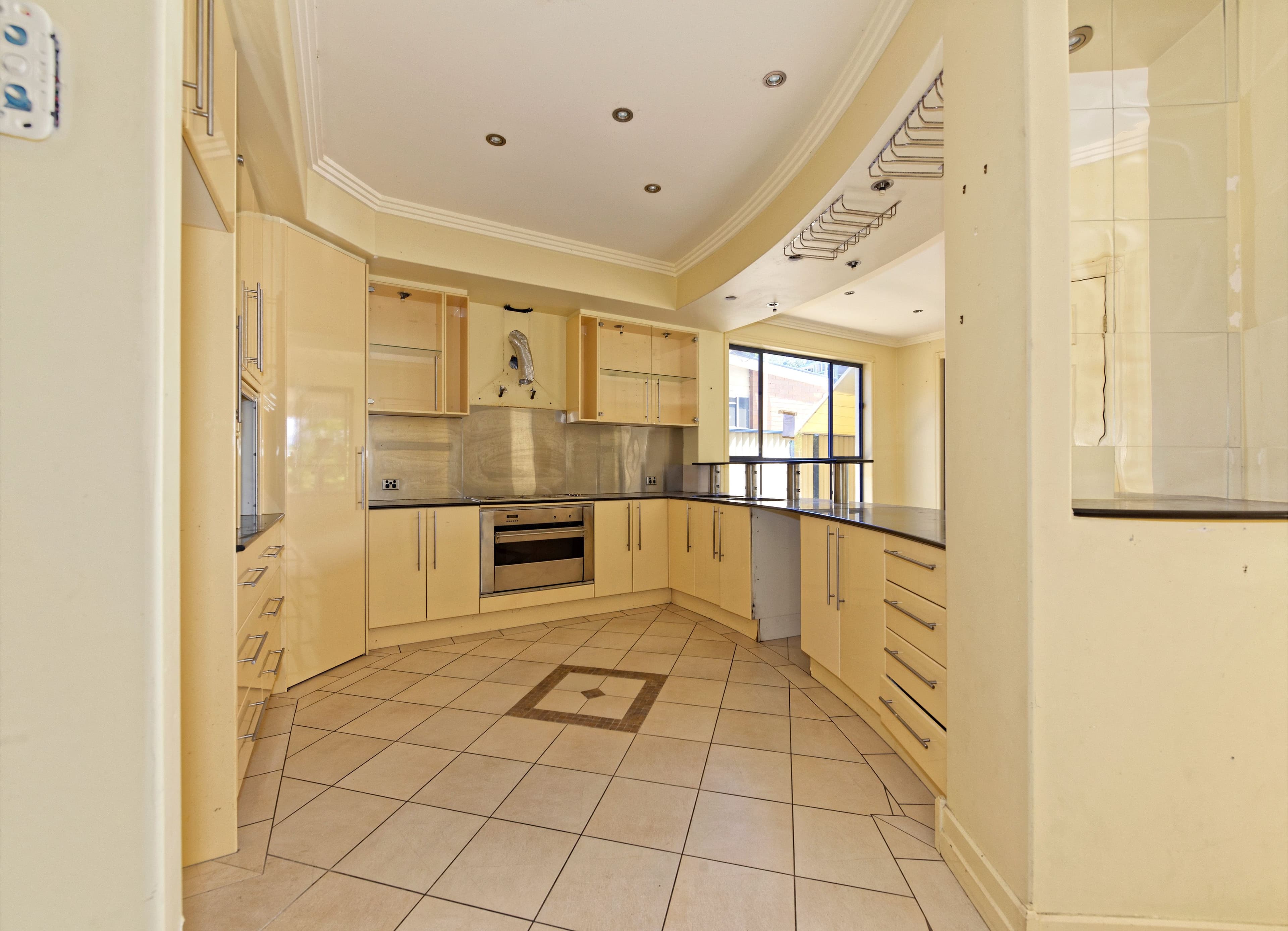 27 King Street, Woody Point QLD 4019, Woody Point - Thumbnail 5