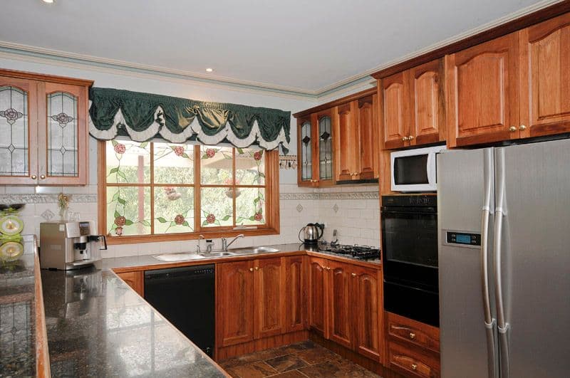 6 Winton Court, MONTROSE VIC 3765, Montrose - Thumbnail 3