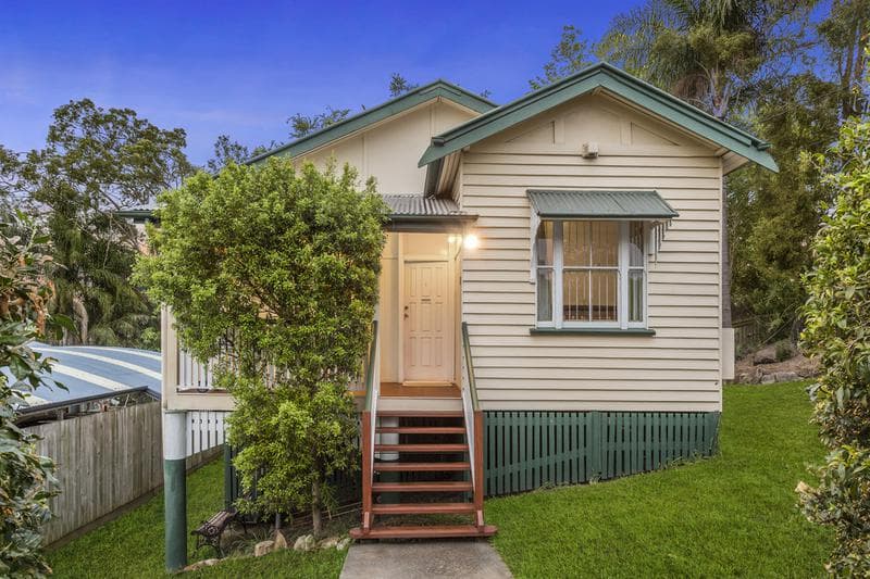 97 Jerrang Street,  Indooroopilly, Indooroopilly - Thumbnail 2