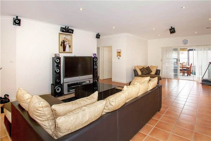 8 Nolan Place, LOVELY BANKS VIC 3221, Lovely Banks - Thumbnail 4