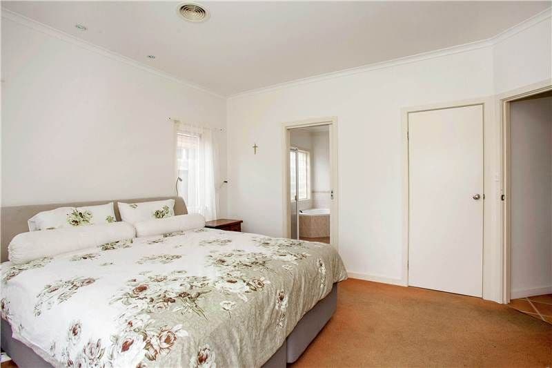 8 Nolan Place, LOVELY BANKS VIC 3221, Lovely Banks - Thumbnail 8