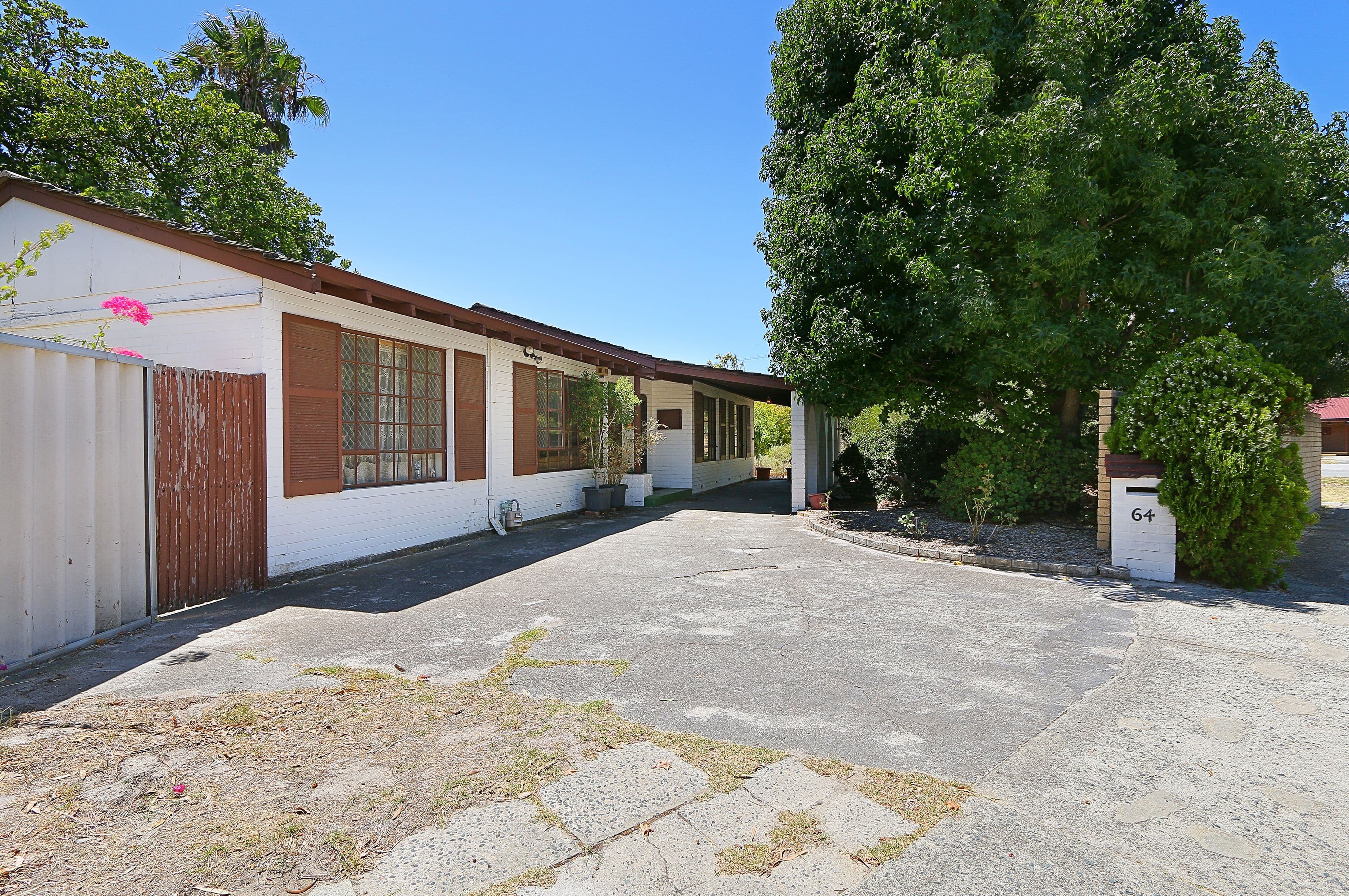 64 Fleetwood Road, Lynwood WA 6147, Lynwood - Thumbnail 2