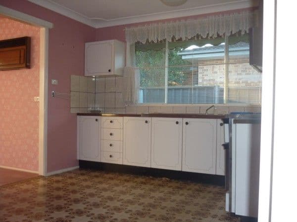 FAIRFIELD WEST NSW 2165, Fairfield West - Thumbnail 3