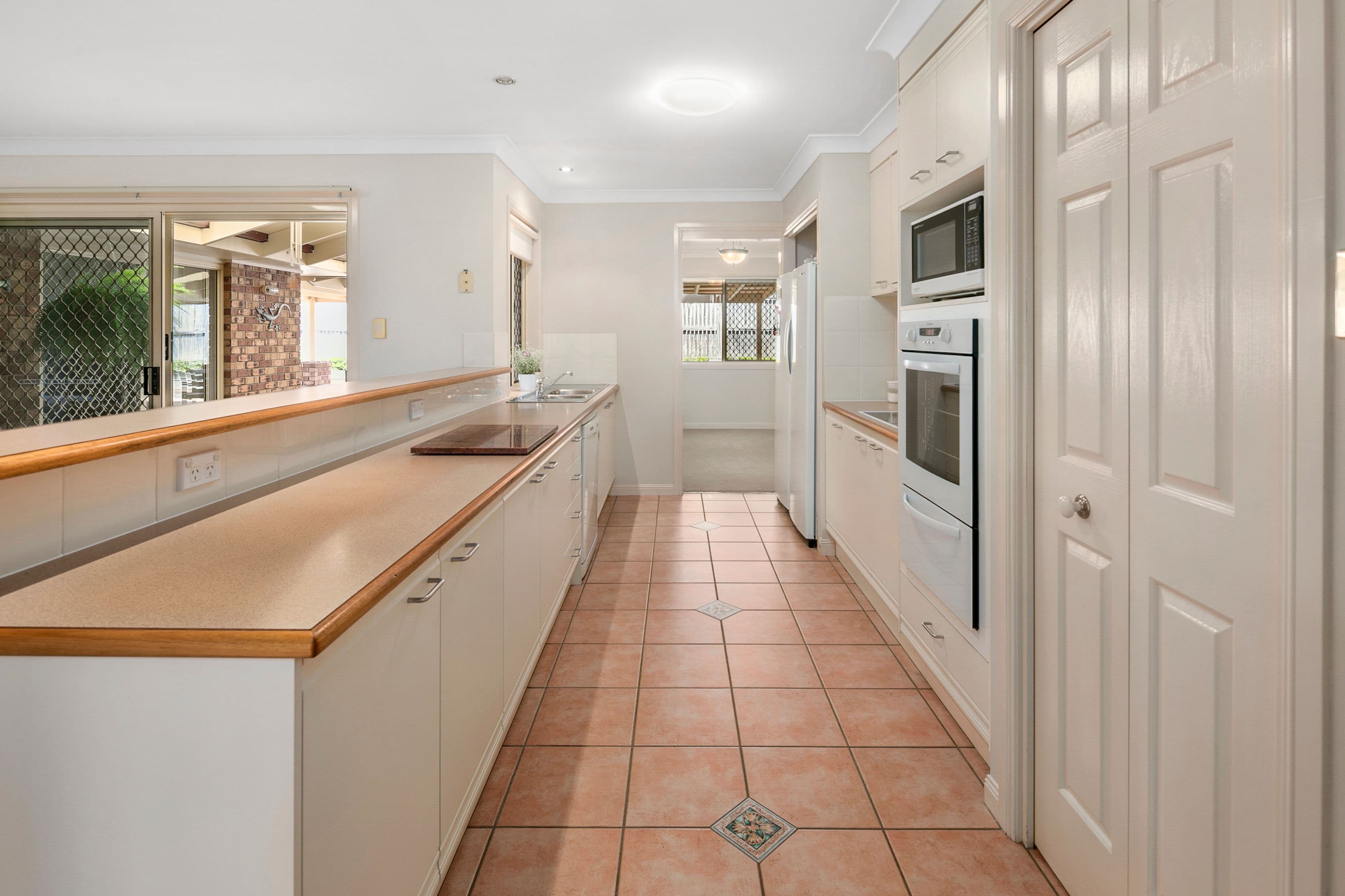 84 Marlborough Road, Wellington Point QLD 4160, Wellington Point - Thumbnail 6