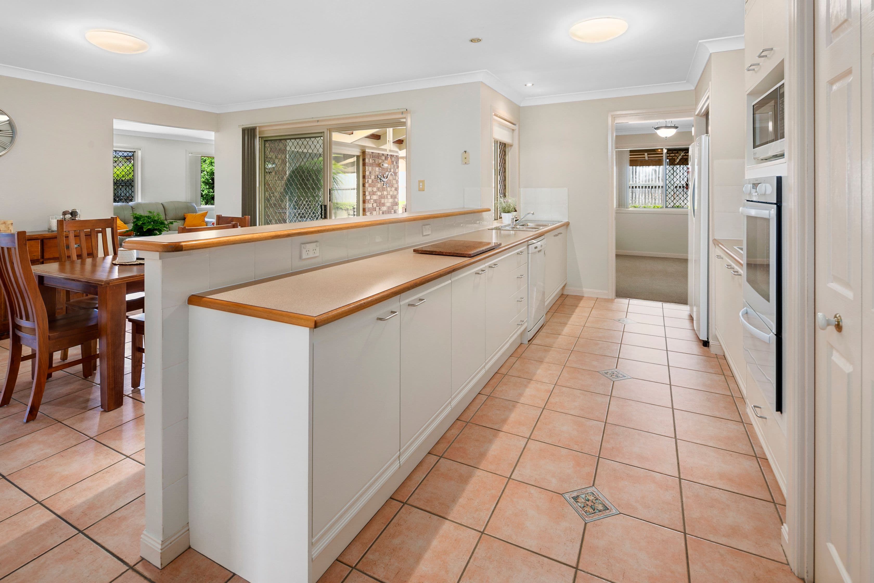 84 Marlborough Road, Wellington Point QLD 4160, Wellington Point - Thumbnail 7