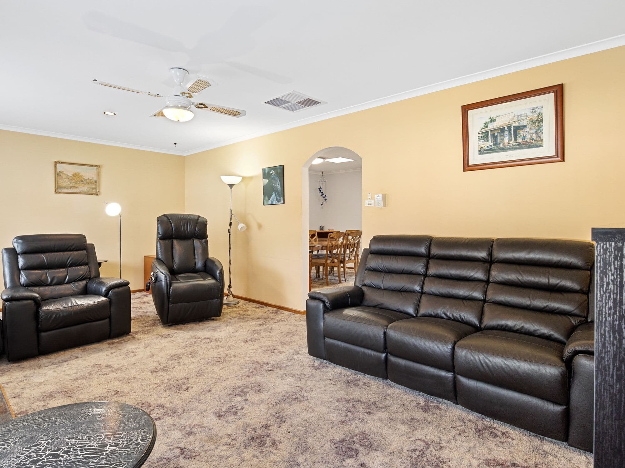 32 Suzanne Avenue, Morphett Vale SA 5162, Morphett Vale - Thumbnail 4
