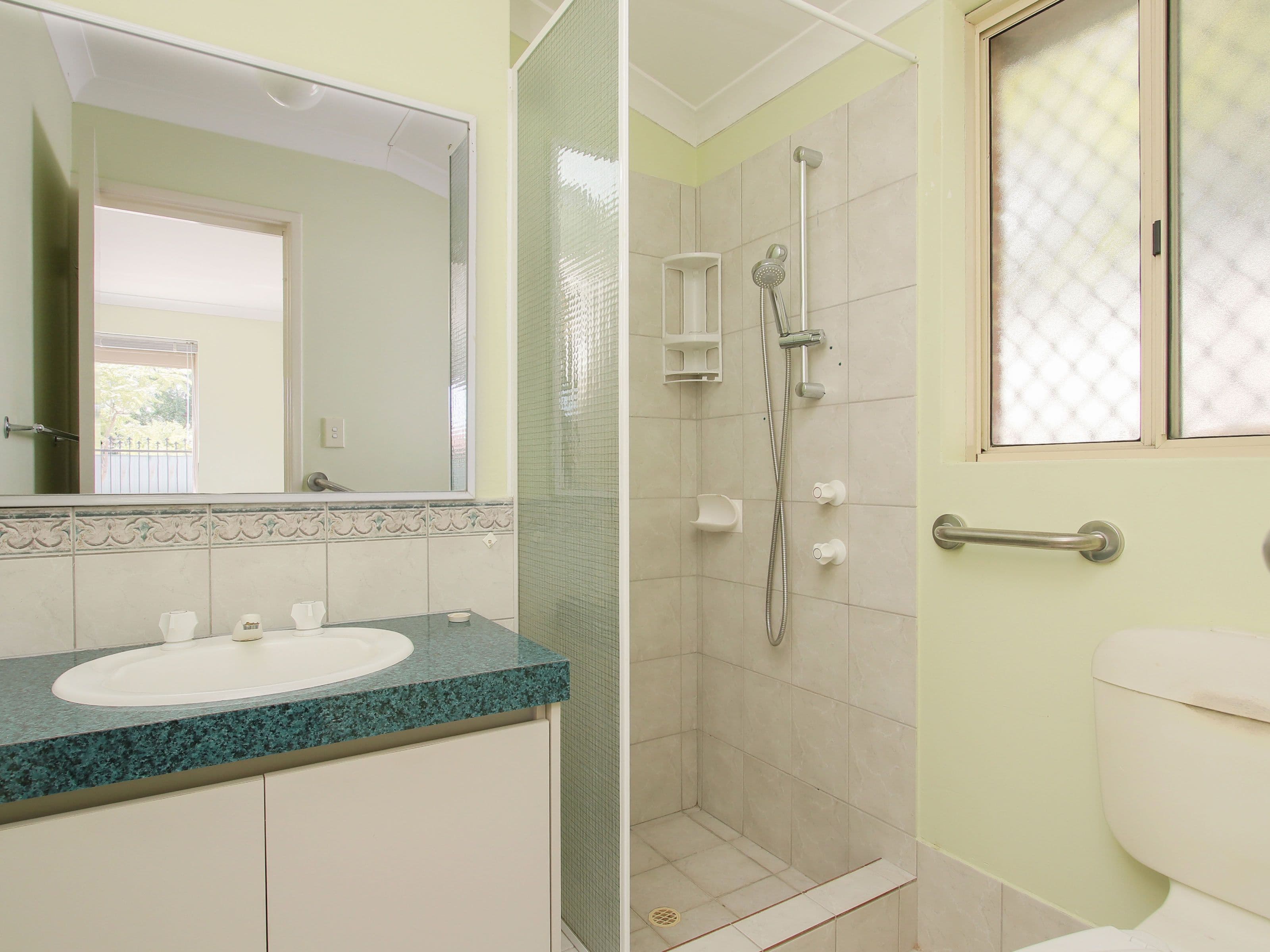 102 George Way, Cannington WA 6107, Cannington - Thumbnail 4