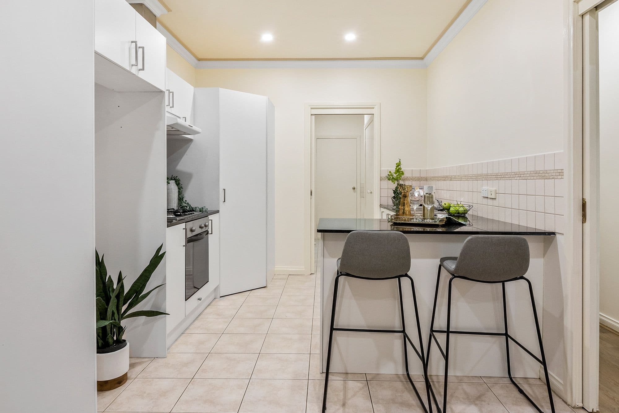 13 The Ridge, Glen Waverley VIC 3150, Glen Waverley - Thumbnail 4