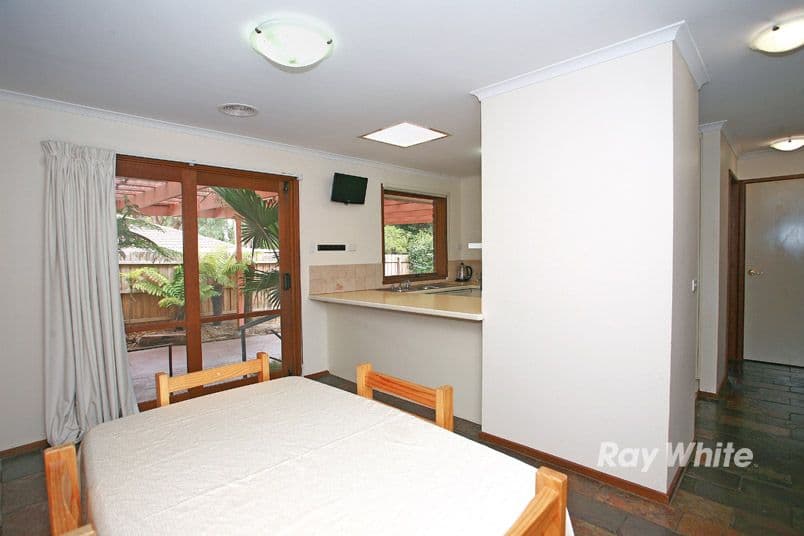 11 Rouse Street, CRANBOURNE VIC 3977, Cranbourne - Thumbnail 4