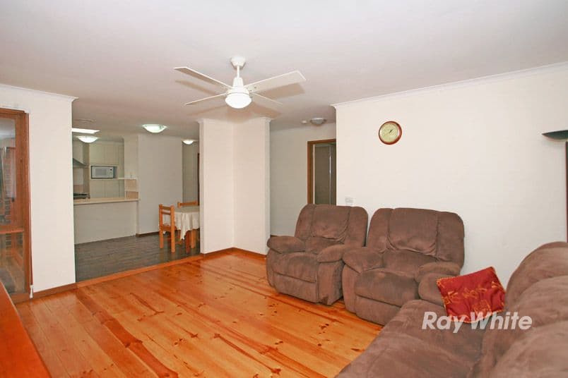 11 Rouse Street, CRANBOURNE VIC 3977, Cranbourne - Thumbnail 7