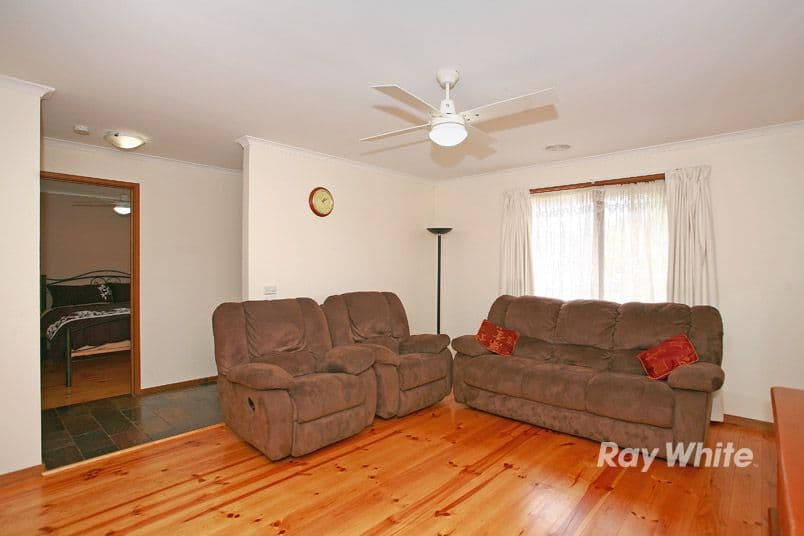 11 Rouse Street, CRANBOURNE VIC 3977, Cranbourne - Thumbnail 8