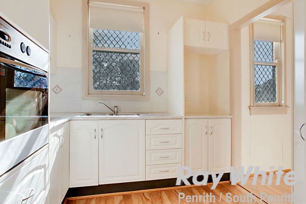 56 Evan Street, Penrith NSW 2750, Penrith - Thumbnail 2