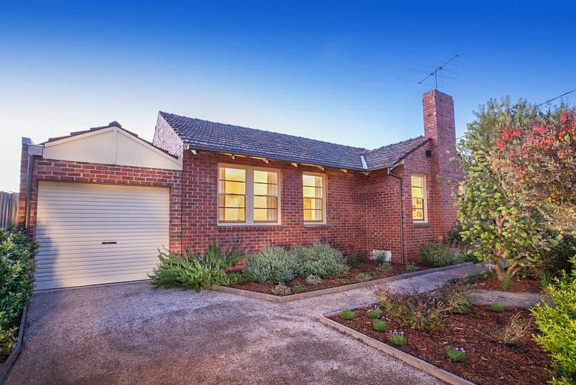 11 Armstrong Street, Reservoir VIC 3073, Reservoir - Thumbnail 2