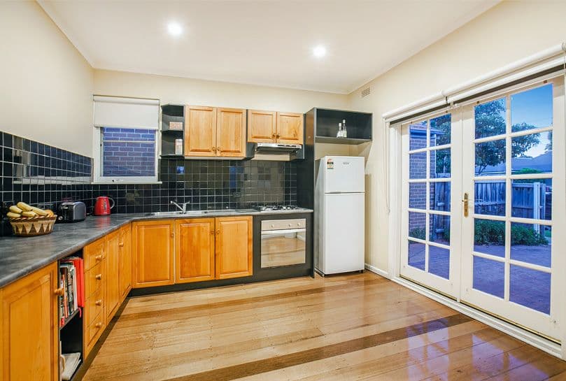 11 Armstrong Street, Reservoir VIC 3073, Reservoir - Thumbnail 4