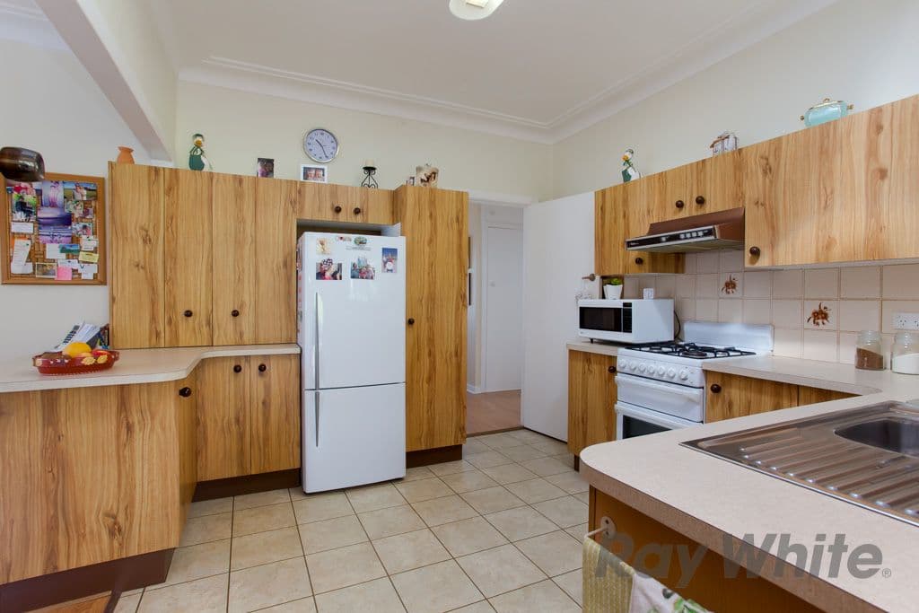3 Baikie Crescent, Charlestown NSW 2290, Charlestown - Thumbnail 7