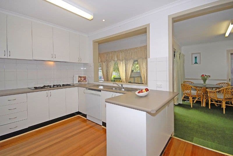 11  Hampstead Crescent, GLEN WAVERLEY VIC 3150, Glen Waverley - Image 1